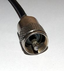 220px-uhf_pl_connector